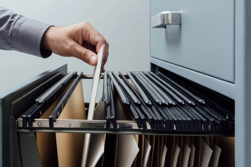 How Long Can Employers Keep Employee Records? A Record Retention Guide for Connecticut Small Business Owners